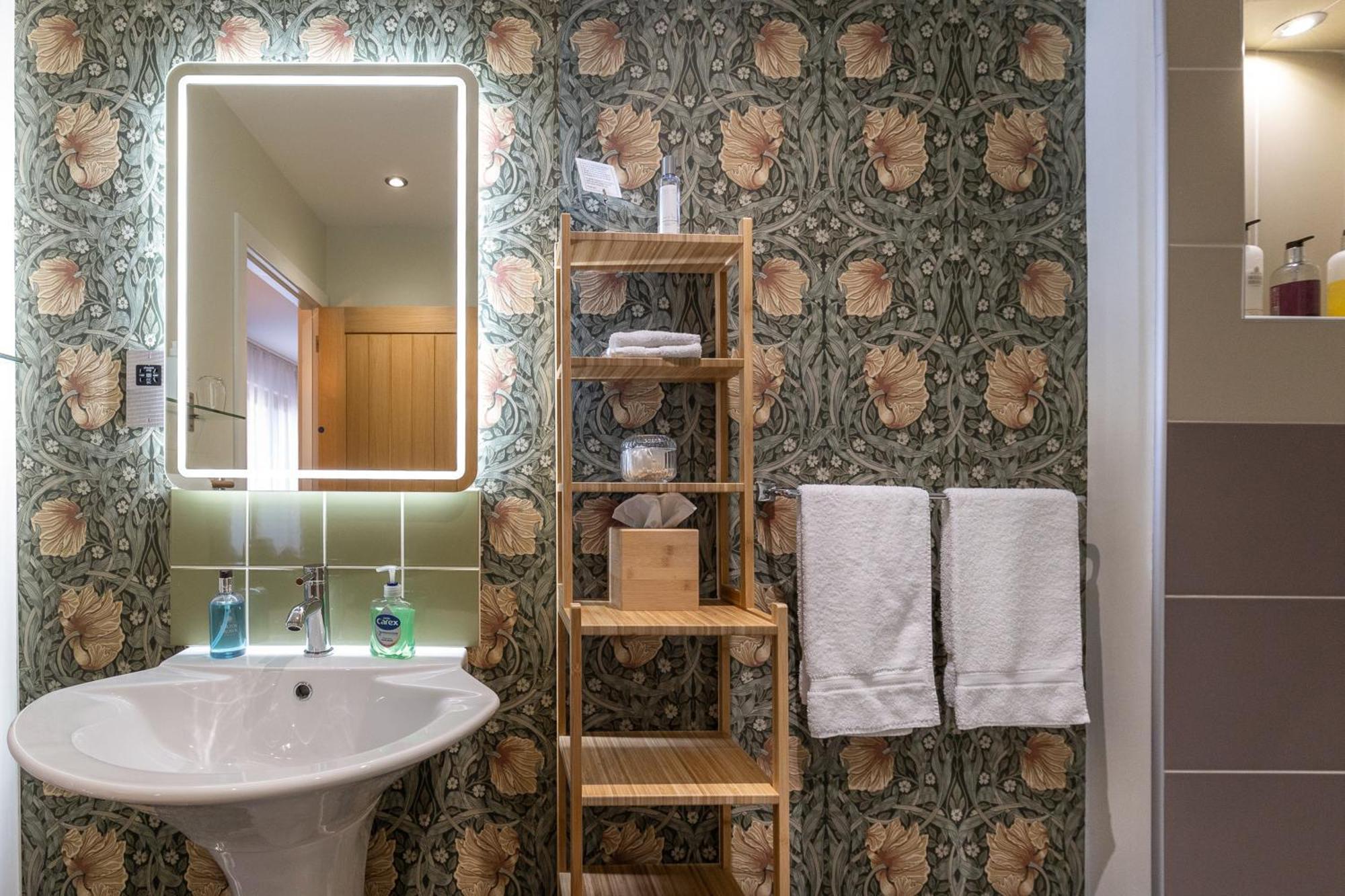 Broad Bay House Hotel Back ภายนอก รูปภาพ